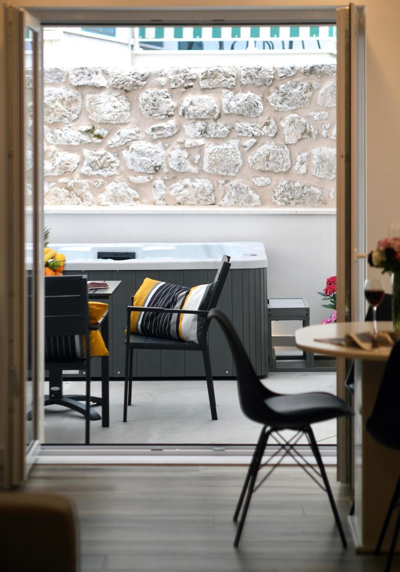 Jacuzzi Apartment Minnie Dubrovnik Bagian luar foto